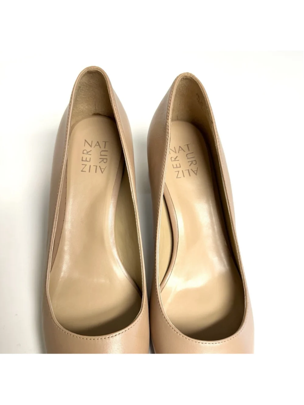 Naturalizer Karina Pumps Nude Gingersnap Leather Block Heel Square Toe Heels 9.5